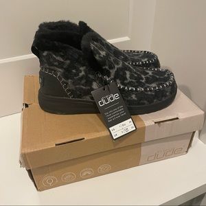 Hey Dude Denny Ankle Booties Women’s size 7